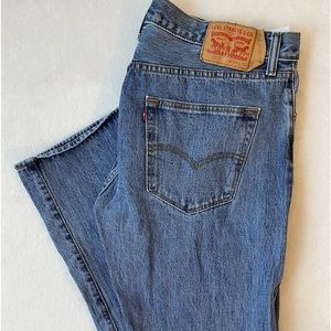 NWOT Levi’s 501 jeans button fly medium stonewash